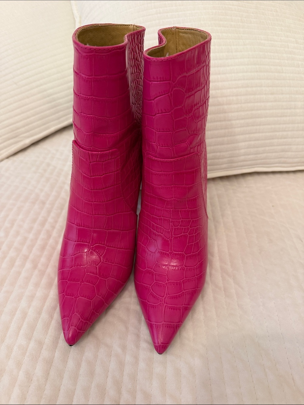 Women’s Pink Croc-Embossed Pointed Toe Ankle Boots
